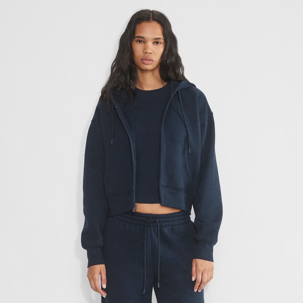 Aritzia Cozy Sweatfleece Boyfriend Boxy Zip Cropped Hoodie in Admiral XS